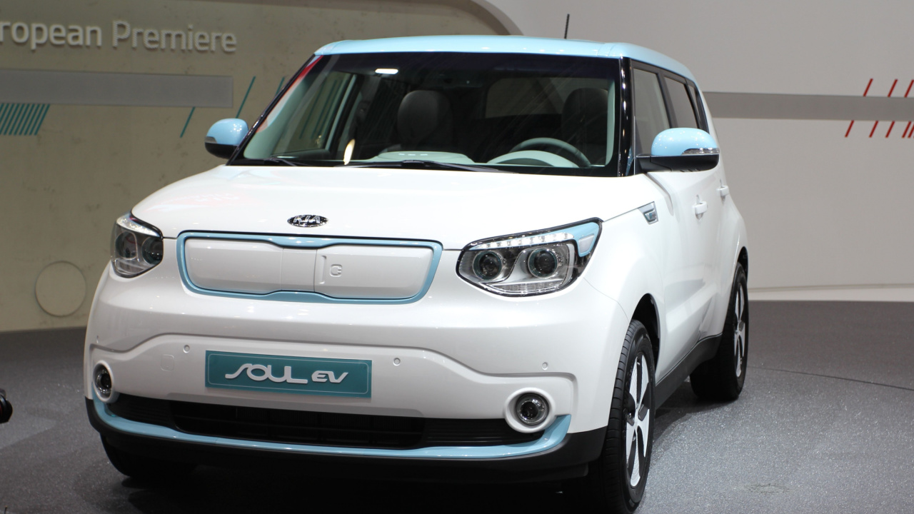 2014 Kia Soul EV presented at the 84th International Geneva Motor Show 