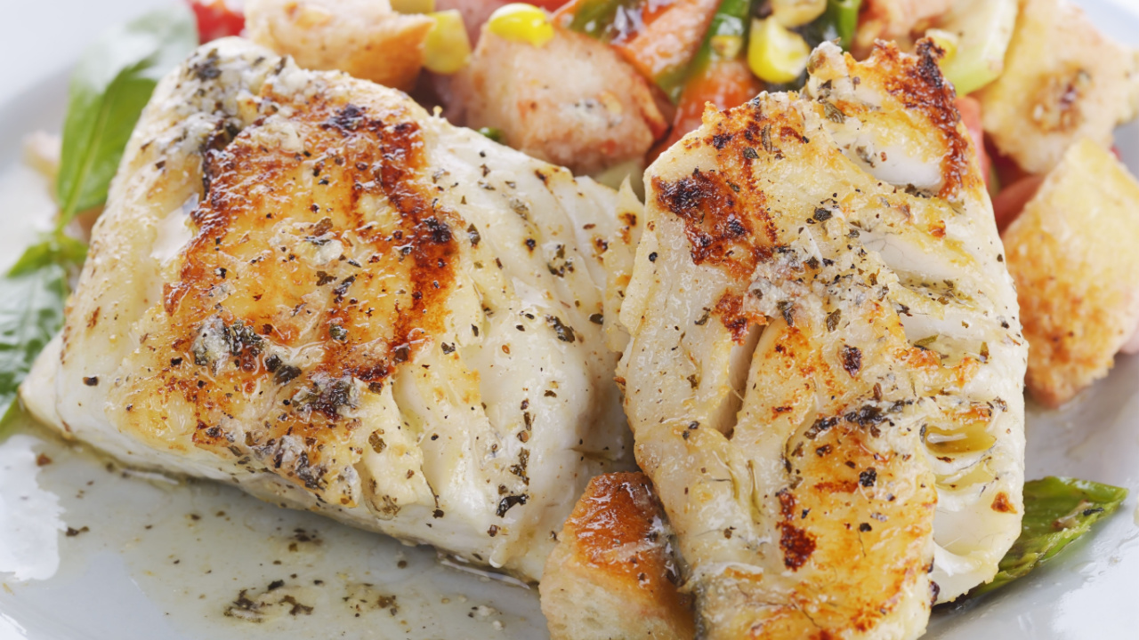 A plate of fish.